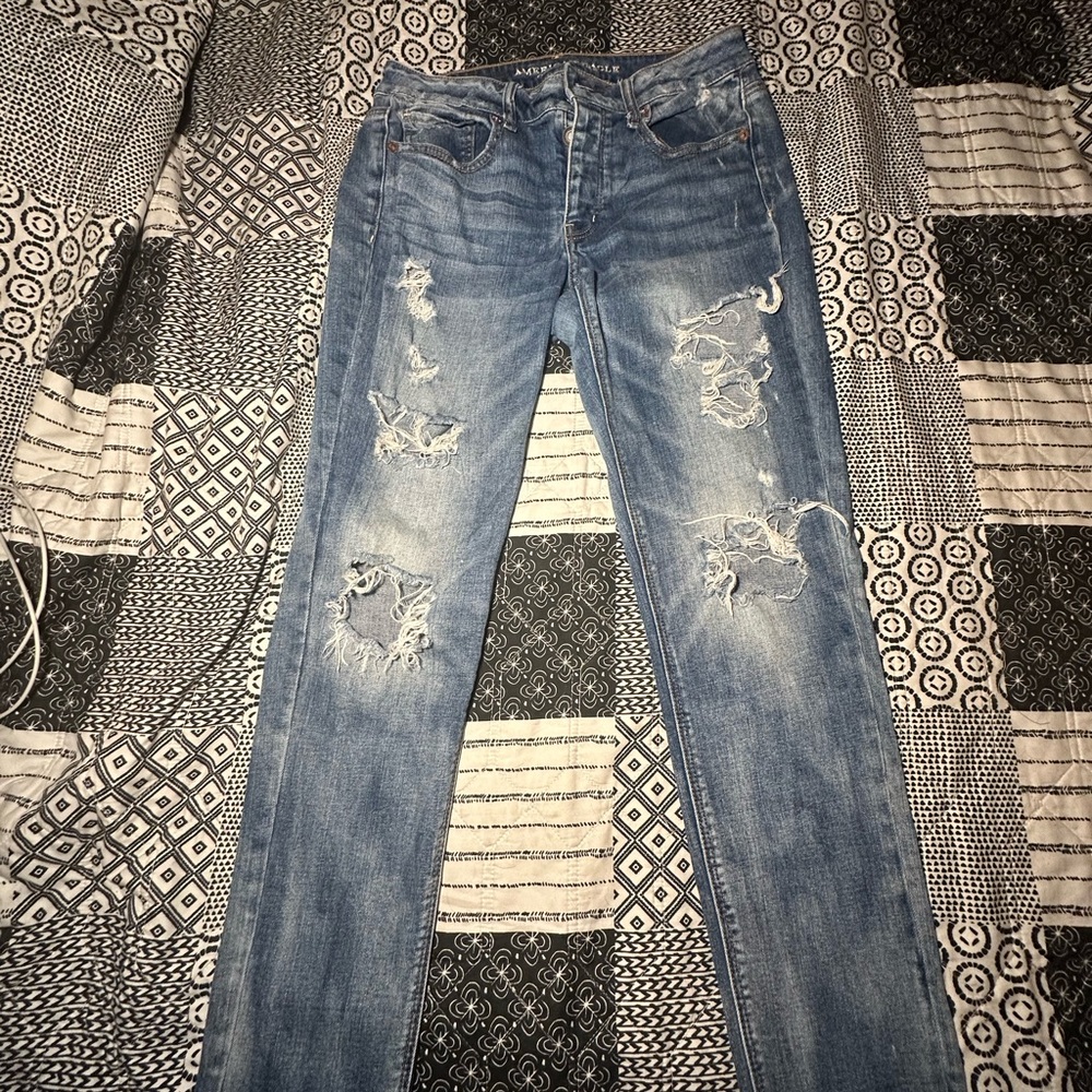 American Eagle Outfitters Men's Ripped Blue Skinny Jeans